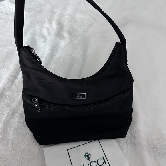 Gucci Handbags - Gucci Hobo Bag